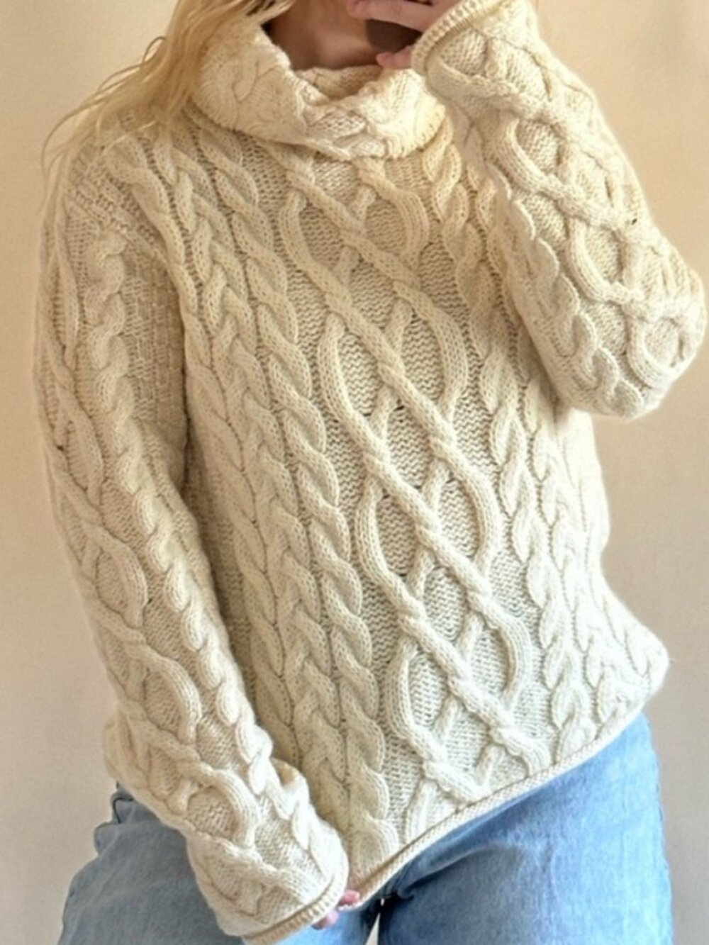 Inis Crafts 100% wool cable knit sweater Medium cream cowl neck